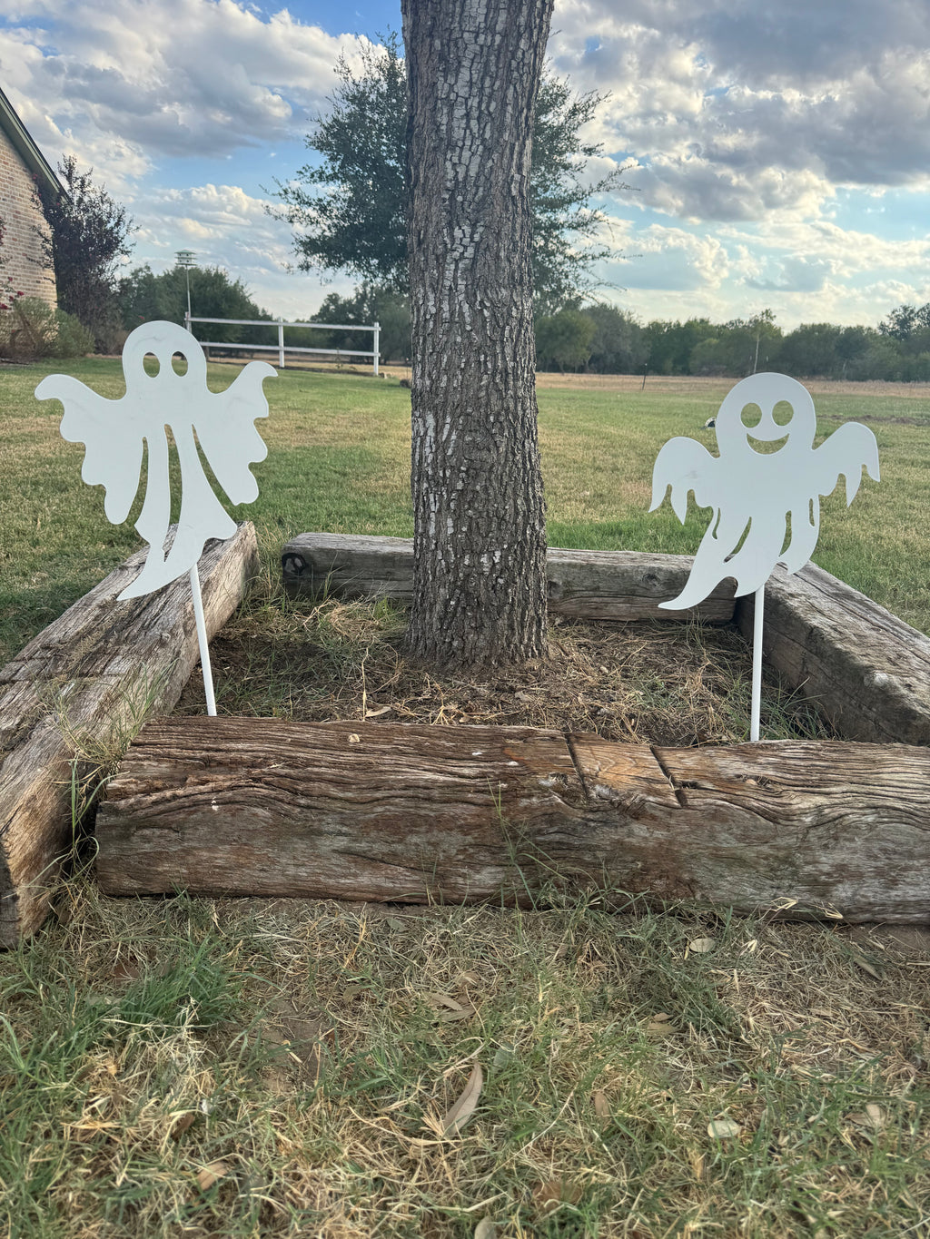 Ghost Metal Yard Sign, (SET OF 2) Halloween, Halloween Decor, Fall Decor, Custom Metal Art, Metal Signs, Outdoor Decor, Gift Ideas, Holiday