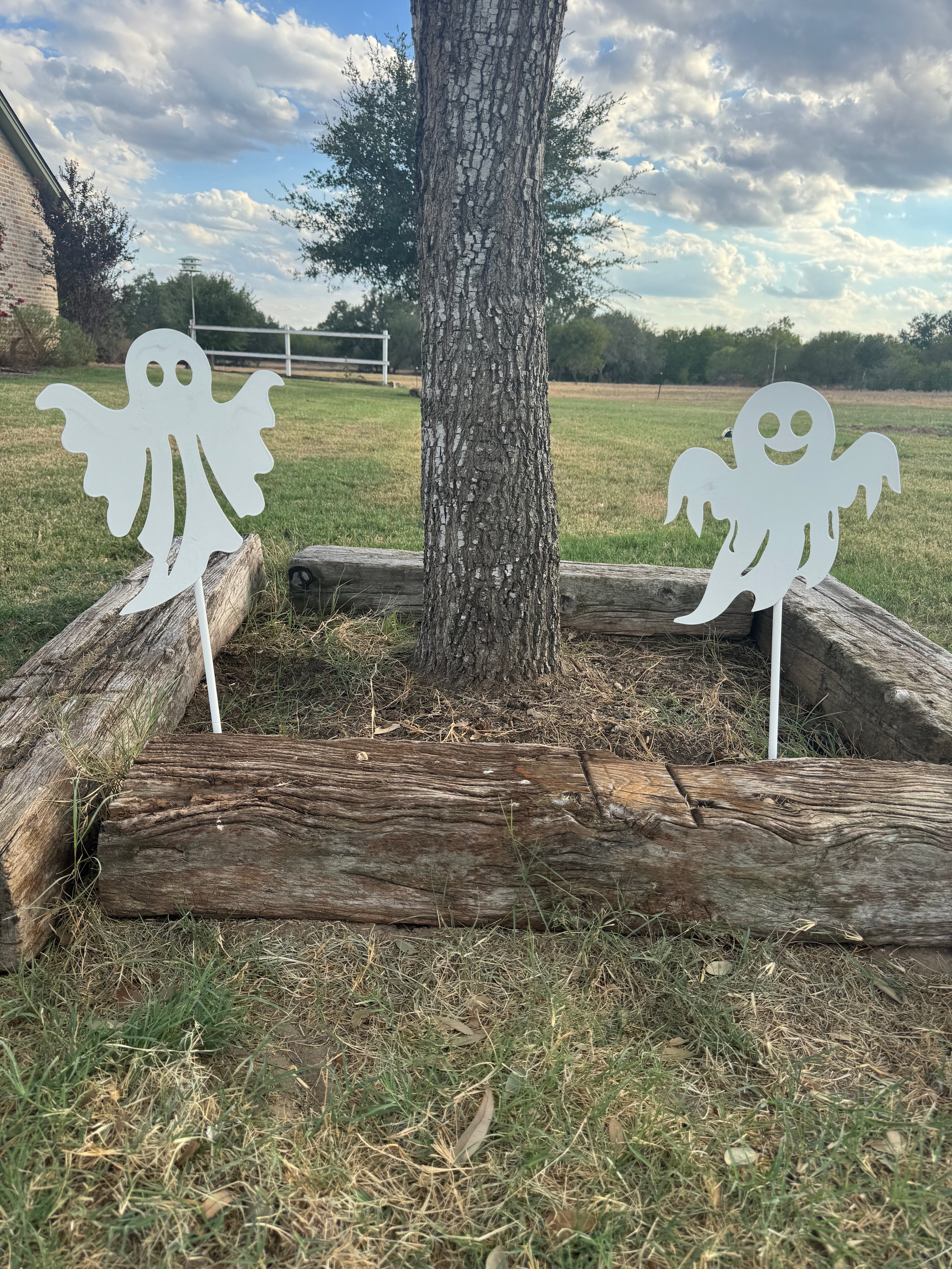 Ghost Metal Yard Sign, (SET OF 2) Halloween, Halloween Decor, Fall Decor, Custom Metal Art, Metal Signs, Outdoor Decor, Gift Ideas, Holiday